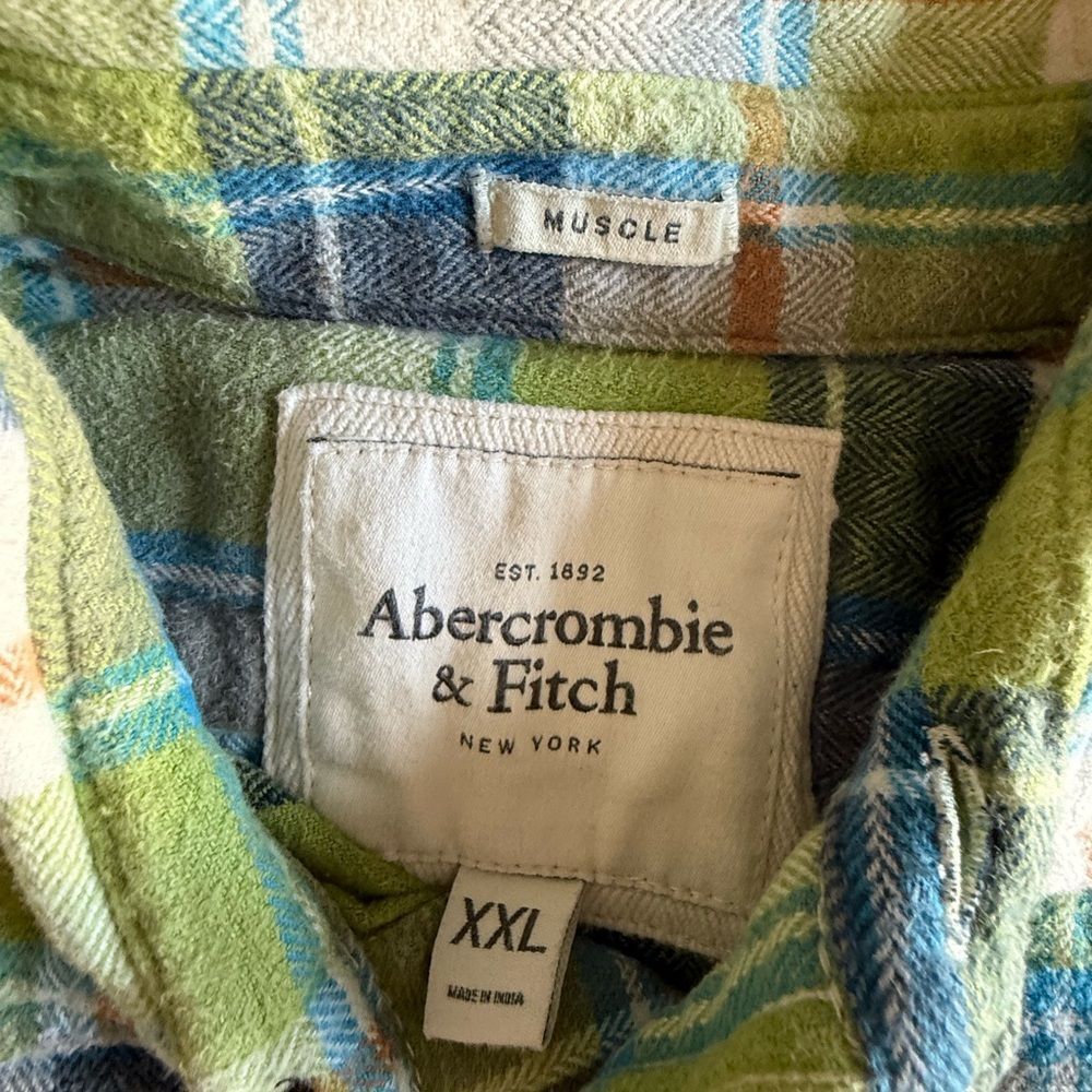 Abercrombie & Fitch Plaid Flannel Button-Up Shirt Heavy and Thick Y2K - Picture 2 of 8